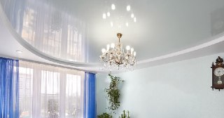Глянцевый потолок Химки, цена от 4499 руб.